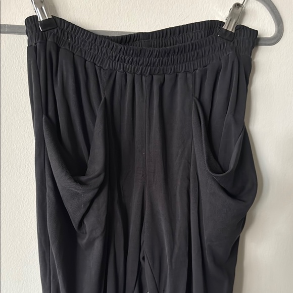 BCBGeneration Black Joggers with Elastic Waistband and Tapered Fit - Picture 3 of 5